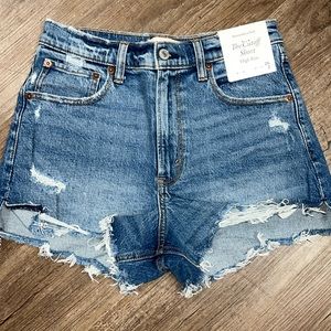 Brand new abercrombie shorts!